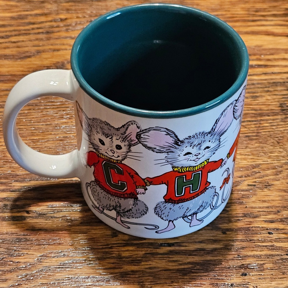 Vintage Potpourri‎ Press Mice Cheer Ice Skating Coffee Mug Green White Japan
